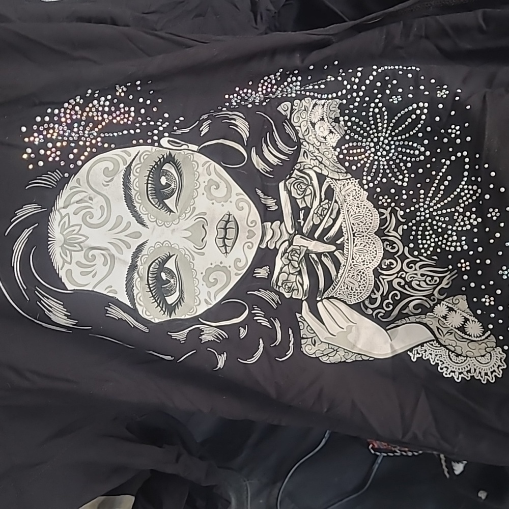 Ladies hooded top